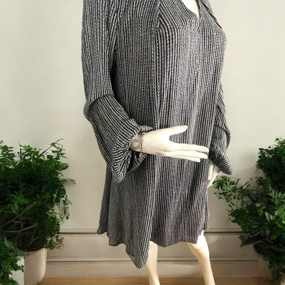 Altar'd State Black & Metallic Embellished Neck Long Sleeve Dress Size Large - Picture 13 of 16